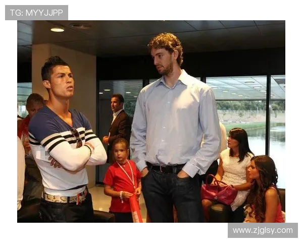 足球明星与篮球明星的收入对比谁更赚钱揭秘