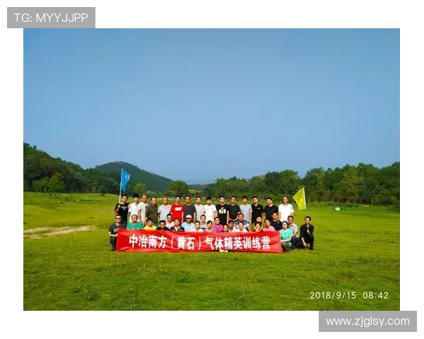 周磊专访揭秘羽毛球成功秘诀与训练心得分享